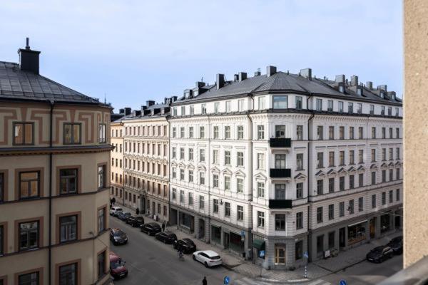 Stockholm Loft Haven 3 Beds In A 1- Bedroom Gem - 917 Kültér fotó
